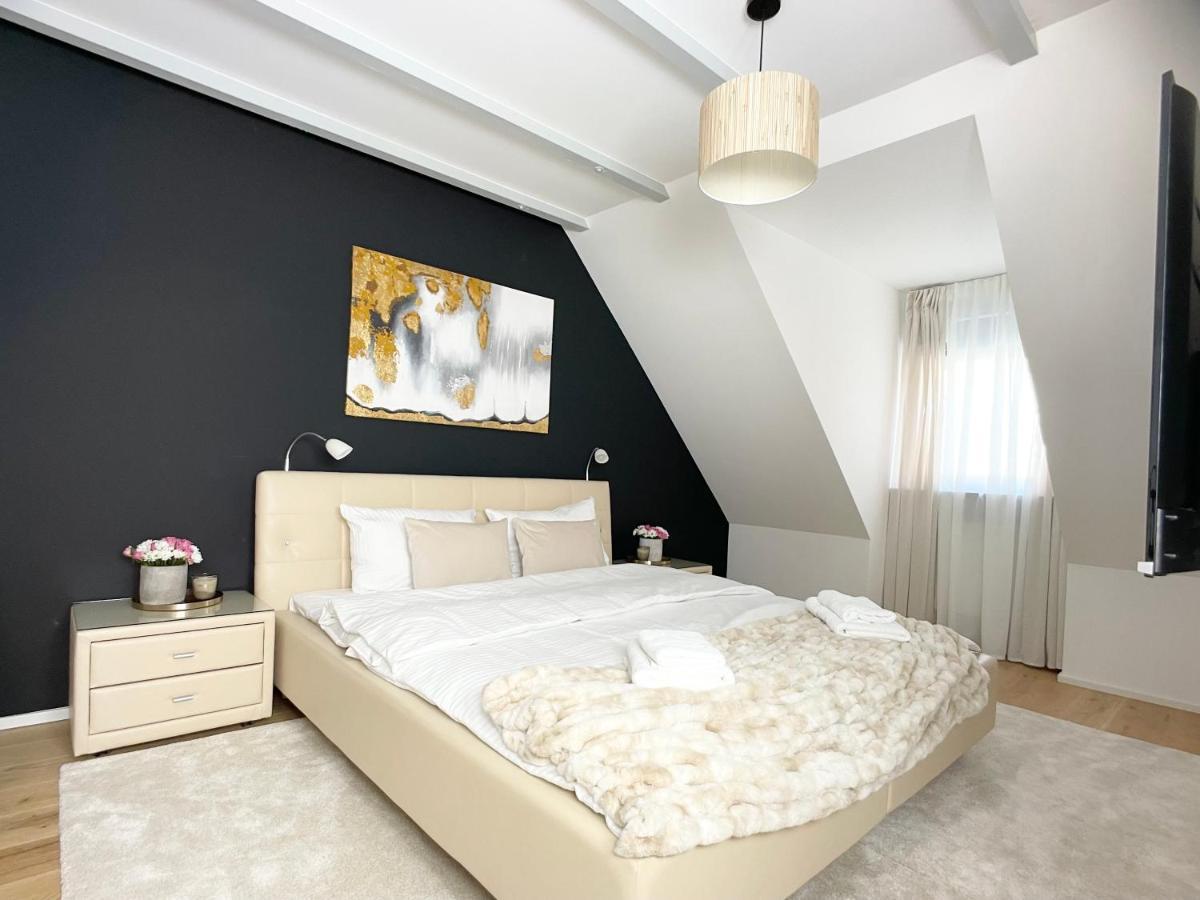 M-Style 04 Apartment Mit Balkon Und Gasgrill, 24H Self-Check-In, Free Parking, Netflix ニュルンベルク エクステリア 写真