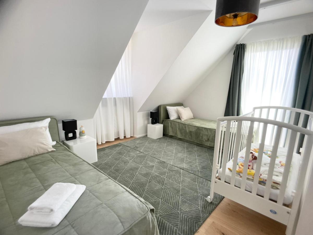 M-Style 04 Apartment Mit Balkon Und Gasgrill, 24H Self-Check-In, Free Parking, Netflix ニュルンベルク エクステリア 写真