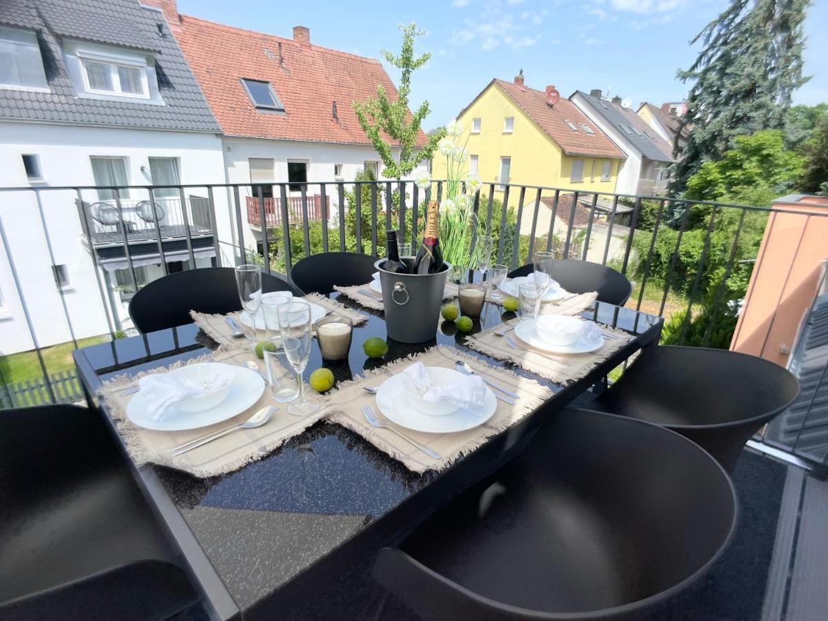 M-Style 04 Apartment Mit Balkon Und Gasgrill, 24H Self-Check-In, Free Parking, Netflix ニュルンベルク エクステリア 写真