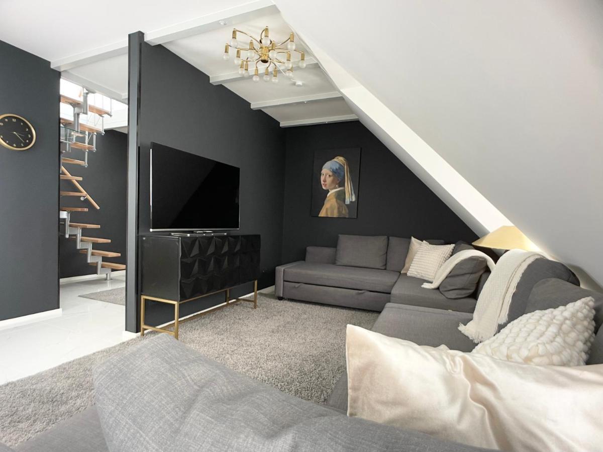 M-Style 04 Apartment Mit Balkon Und Gasgrill, 24H Self-Check-In, Free Parking, Netflix ニュルンベルク エクステリア 写真